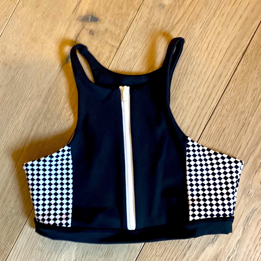 IVL work out top